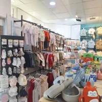 واگذاری فروشگاه سیسمونی آماده به کار با تجهیزات|اجارهٔ مغازه و غرفه|کرمان, |دیوار