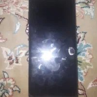 یک عدد گوشی نوت ۱۰ با یک دستگاه Xbox one s
