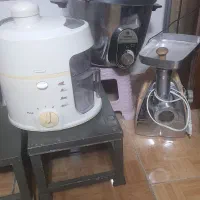 سه وسیله برقی اب میوه گیری وچرخ گوشت پلوپز برقی