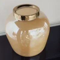 گلدان شیشه ای