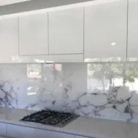 کاشی و سرامیک کاری رفع نم توالت و حمام و گچ کاری|خدمات پیشه و مهارت|قرچک, شهرک طلائیه|دیوار