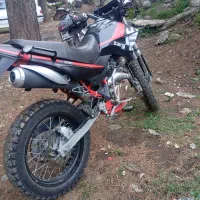 تریل250|موتورسیکلت|پره‌سر, |دیوار