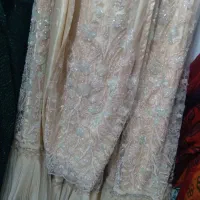 تعدادی لباس قری به فروش میرسد|لباس|خرم بید, |دیوار