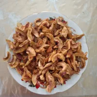 فروش هلو آبدار و‌ خوش طعم بهمراه لواشک و‌کشته هلو