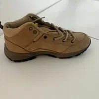 نیم بوت|کیف، کفش، کمربند|زرندیه, |دیوار