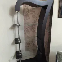 کنسول به همراه کریستال میوه‌خوری