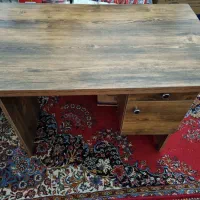 میز و صندلی