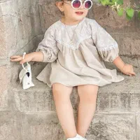 خیاط لباس کودک کار در منزل برای تولیدی