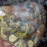 عقیق شجر قاین زمینه خاص