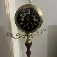 ساعت ایستاده