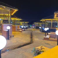 مجموعه باغ رستوران بام