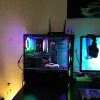 کیس گیمینگ با مانیتور کیبورد موس و میز صندلی|رایانه رومیزی|قدس, شهرقدس|دیوار