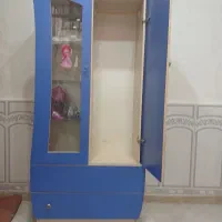 کمداسباب بازی ولباس . ویترین بچه گانه