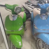 وسپا CR150 نیروموتور