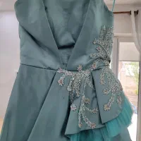 لباس سبز ابی