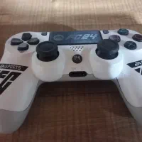 دسته ps4 طرح fc24