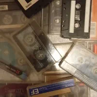 فروش تعدادی نوار کاست سالم