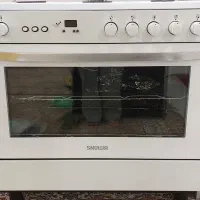 اجاق گاز فر دار اسنوا مدل رومینا