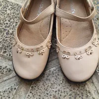 کفش دخترانه سایز۳۳درحدنو