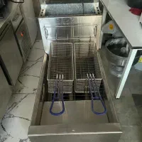 سرخکن صنعتی ترازو قالب پیتزا|کافی‌شاپ و رستوران|کرمانشاه, |دیوار