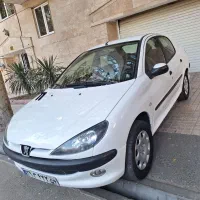 پژو۲۰۶ صندوقدار ۹۲ V8نقد و اقساط|خودرو سواری و وانت|کرج, حسینآباد|دیوار