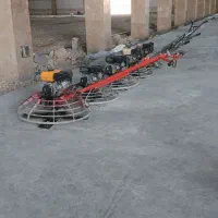 بتن ریزی کف به همراه ماله پروانه ای