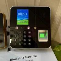 دستگاه کنترل تردد و حضور غیاب چهره و اثر انگشت F18