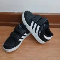 کفش کالج۲۵ و کتونی آدیداس سایز ۲۶