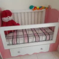 تخت وکمدوتشک کودک
