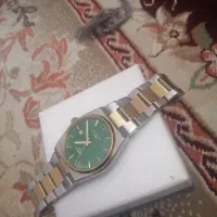 ساعت سنگین اصل صفحه سبز