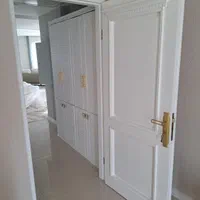 رنگ چوب پلی اورتان پلیستر کاریناکیش|خدمات پیشه و مهارت|کیش, |دیوار