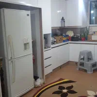 اجاره طبقه ۲ از  ۳ طبقه تک واحد در ولیعصر   نیایش
