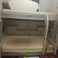 تخت دوطبقه باایرادجزیی پایین زدم