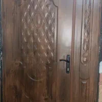 درب منزل چوبی در حد نو|مصالح و تجهیزات ساختمان|سبزوار, شرق کال جنوبی (شمس آبادی)|دیوار