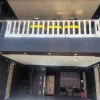 اجاره یک واحد تجاری 4طبقه مناسب نمایشگاه و رستوران|اجارهٔ مغازه و غرفه|پرند, فاز ۲|دیوار