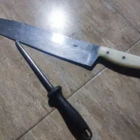 مصقل و چاقوی قصابی