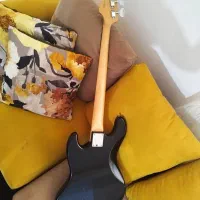 گیتار بیس  squier 31500000|گیتار، بیس، امپلیفایر|بندرعباس, |دیوار