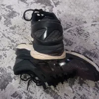 کتونی اسیکس اورجینال اروپا 41