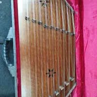 سنتور عزیزی|سازهای سنتی|نجفآباد, گلدشت|دیوار