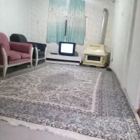 خانه ویلایی  با حیاط بزرگ