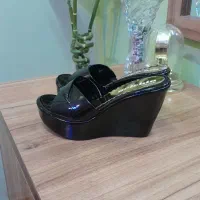 صندل|کیف، کفش، کمربند|فومن, |دیوار