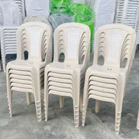 اجاره صندلی پلاستیکی