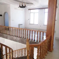 خانه 4 خوابه/ اعیانی/ خ مقیمی