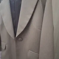 کت شیک باشلوارقهوه ای سایز ۴۲ ۴۴.نو ۱۱۰۰