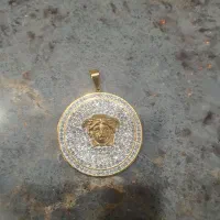 پلاک گردن بند