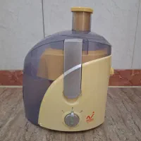 آبمیوه گیری مایسان