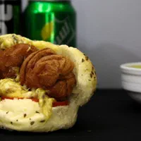 استخدام ساندویچ زن (گریل کار)