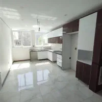 ۱۱۰ متر ۳ خواب فول امکانات کلید نخورده