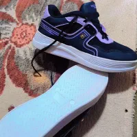 د کفش اسپرت|کیف، کفش، کمربند|یاسوج, |دیوار