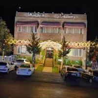 استخدام آشپز در رستوران دیدنی ها